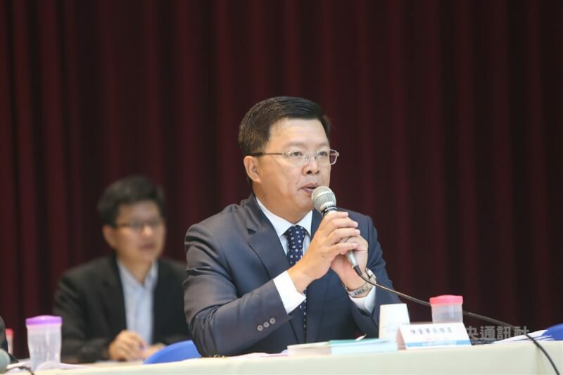 除了柯文哲的京華城案外,還有光電、議長賄選、雞蛋與多位立委貪汙案還在審理中,但相對動靜都較小。圖為陳啟昱。(中央社)