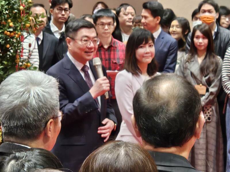 行政院長卓榮泰3日出席行政院新春團拜時歎說,經費因為被刪,連簡單茶點都無法準備。(Photo by 呂翔禾/台灣醒報)