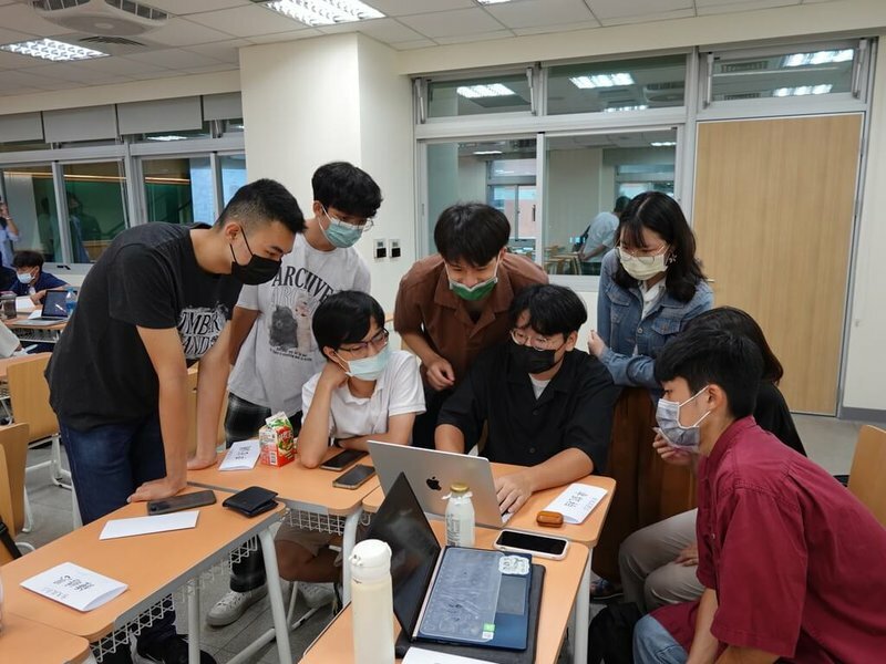 行政院27日要各部會討論,限制陸生就讀哪些有關國家關鍵基礎技術相關的科系。(中央社示意圖)