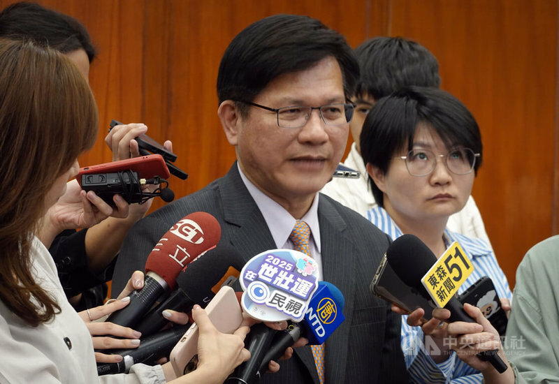 學者提醒,共諜恐接觸未來高官,任職期間的查核機制應加強。(中央社)