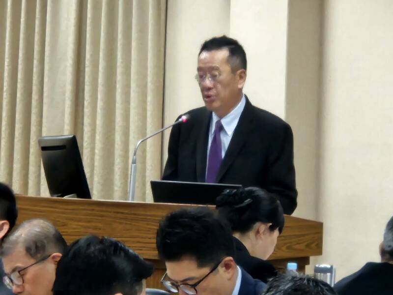 國防部長顧立雄、外交部官員23日針對共諜案赴立法院進行備詢。(Photo by 呂翔禾/台灣醒報)