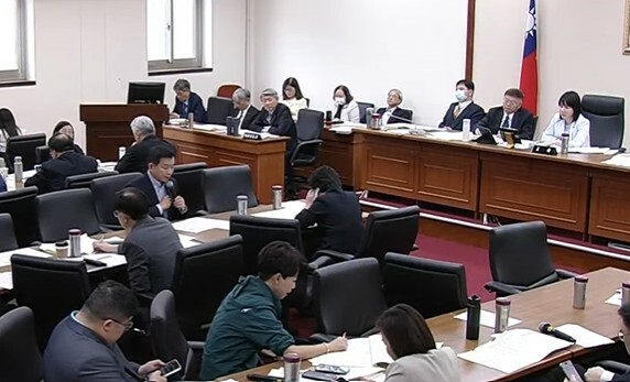 立法院特別條例21日進行逐條審查,但並沒有共識,因此全數送黨團協商。(直播截圖)