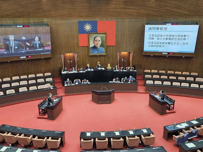 立法院14日審查大法官被提名人陳慈陽。(Photo by 呂翔禾/台灣醒報)