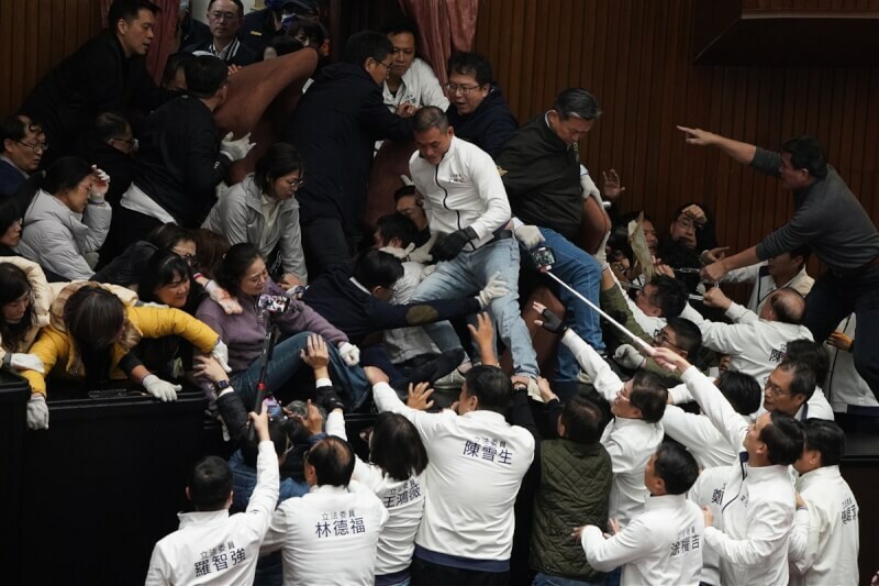 立法院接下來有多個預算案、法案與調查委員會將處理或成立,下個會期朝野恐還會有激烈攻防。(中央社示意圖)