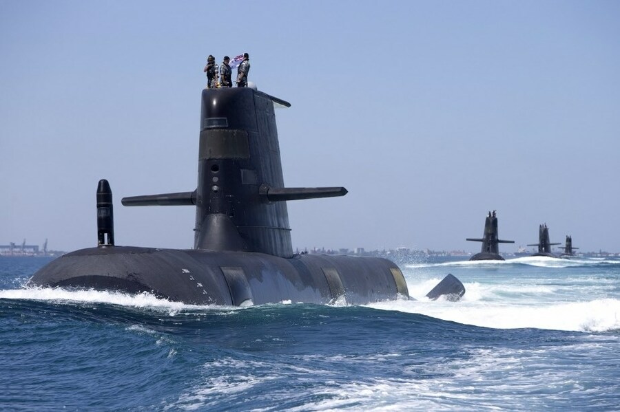 面對美國潛艇產能影響、中國海軍擴張,有人建議澳洲與日本合作購買與開發潛艦。(中央社)